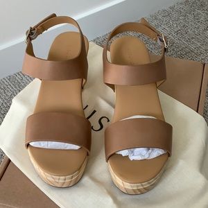 Nisolo All Day Open-Toe Clog - Almond 8.5